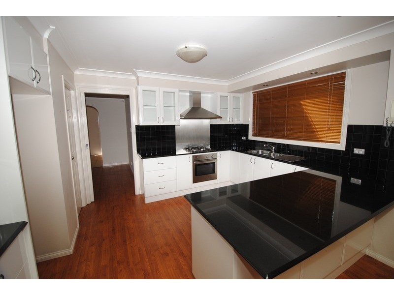 10  Casuarina Street, South Bowenfels NSW 2790