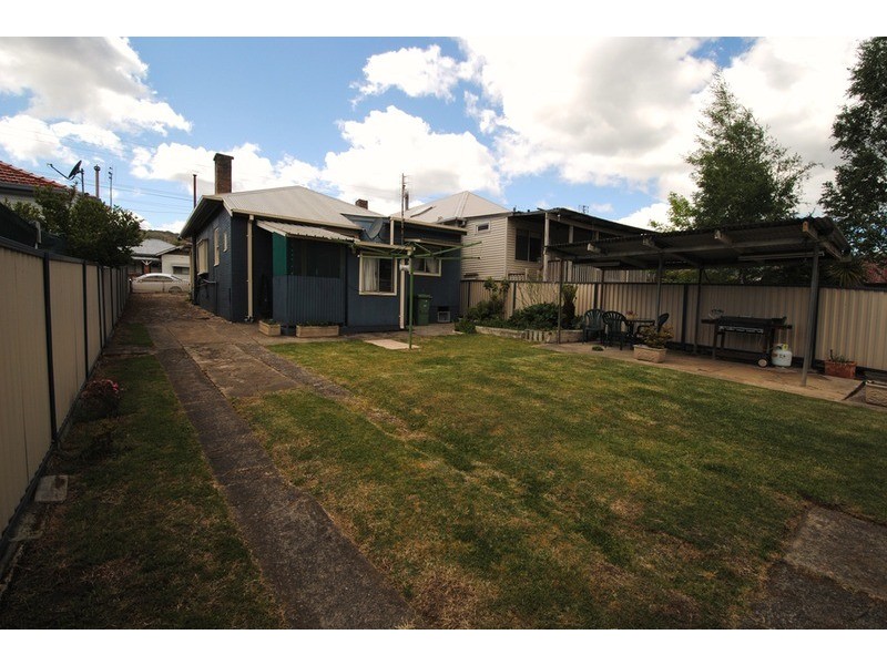 170 Inch Street, Lithgow NSW 2790