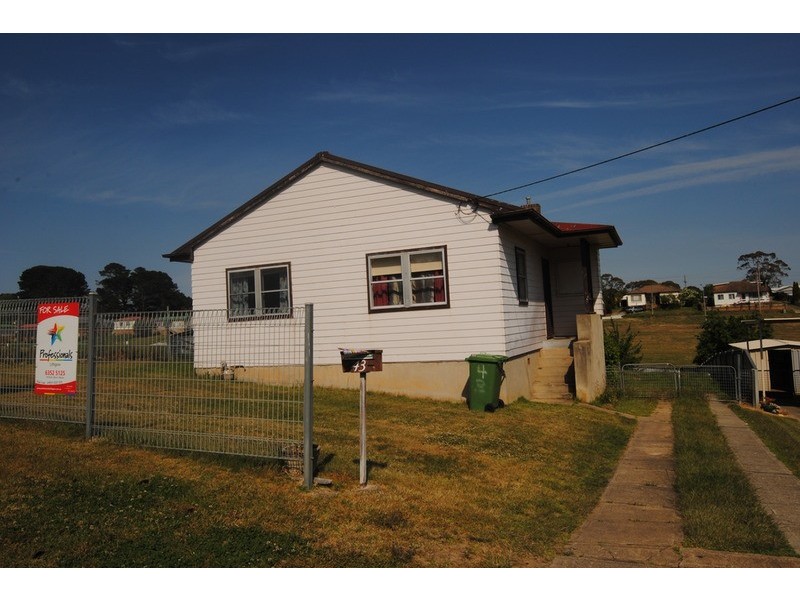 43 Oxley Street, Wallerawang NSW 2845