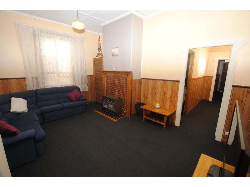 75 Calero Street, Lithgow NSW 2790