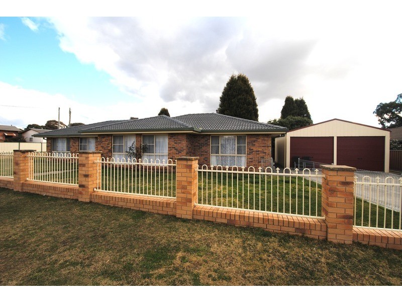 34 Bathurst Street, Wallerawang NSW 2845