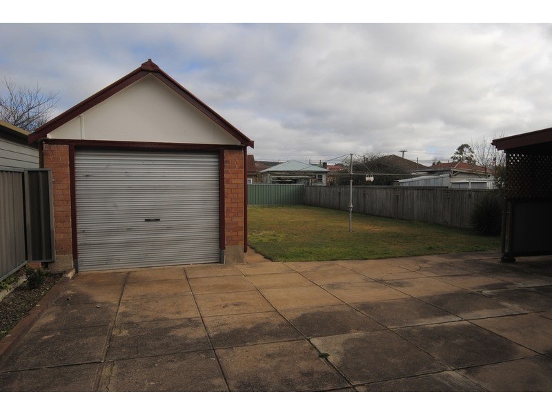 62 Rifle Parade, Lithgow NSW 2790