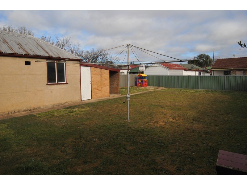 62 Rifle Parade, Lithgow NSW 2790
