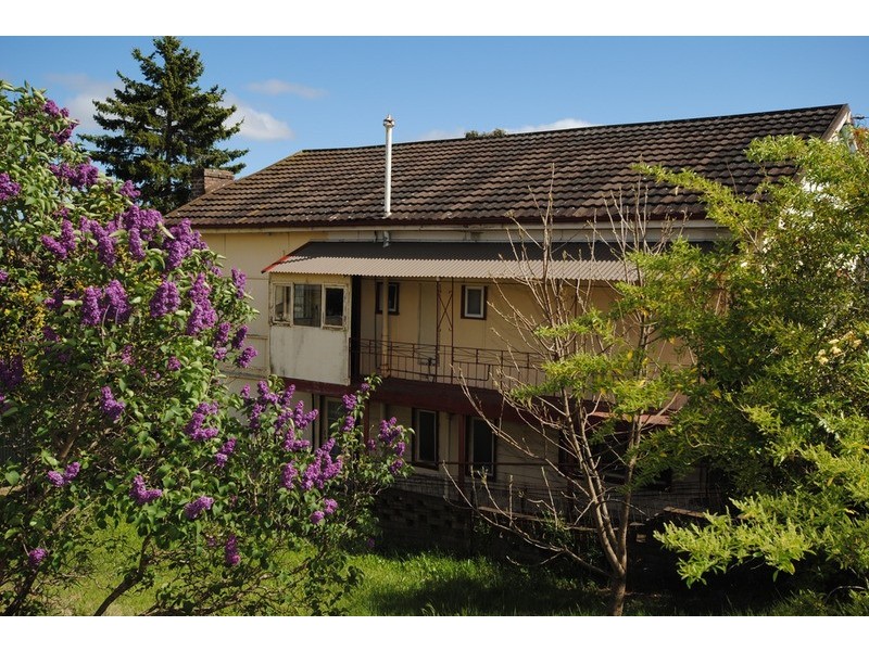94 Hassans Walls Road, Lithgow NSW 2790