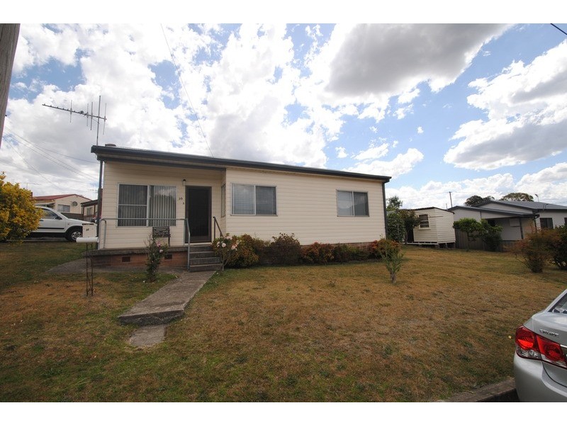 36 Inner Crescent, Lithgow NSW 2790