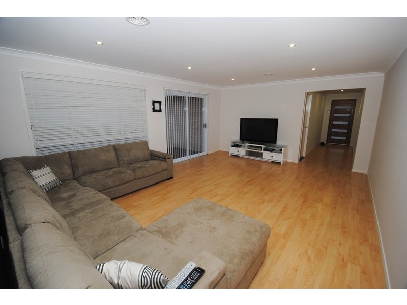 2 Acer Place, Lithgow NSW 2790