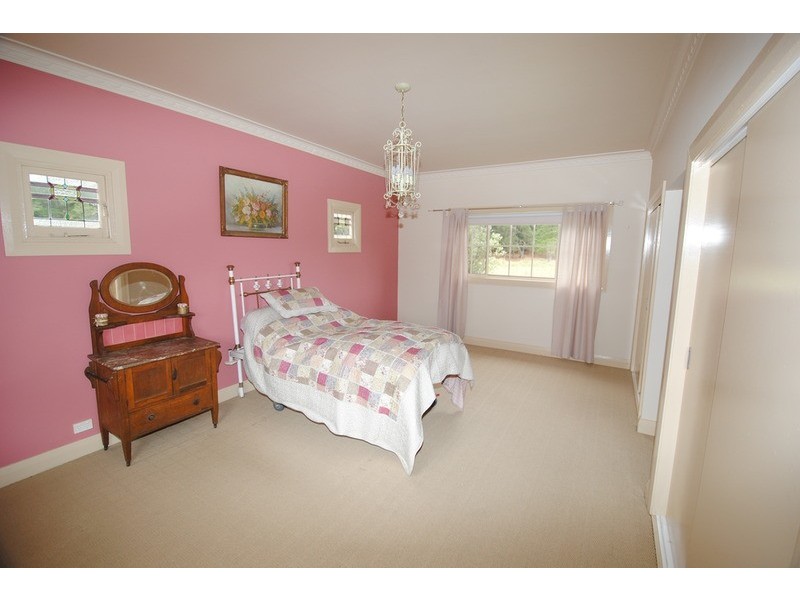 24 Maddox  Lane, Lidsdale NSW 2790