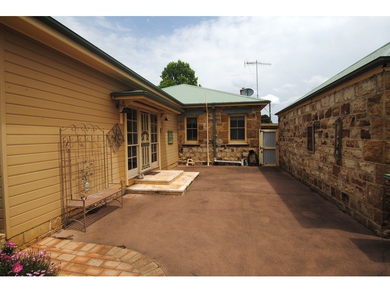 24 Maddox  Lane, Lidsdale NSW 2790