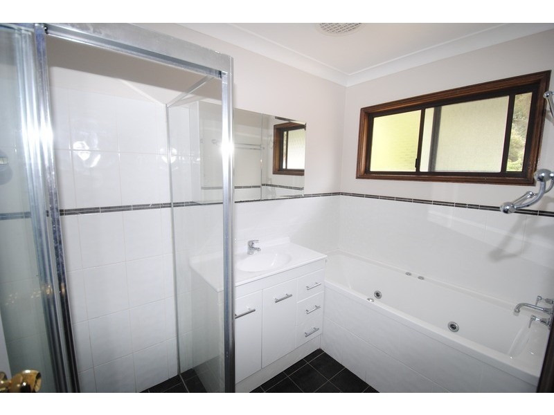 102 Sandford Avenue, Lithgow NSW 2790