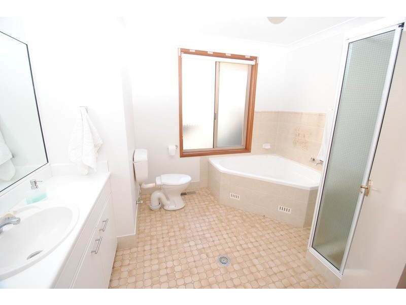 14 Blackett Drive, Wallerawang NSW 2845