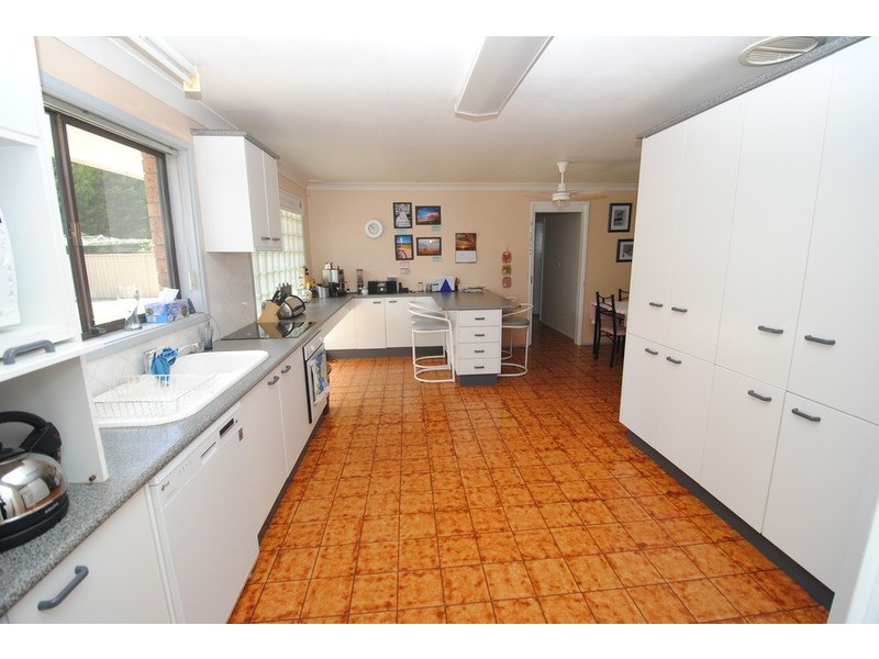 25 Fullagar Avenue, Lithgow NSW 2790