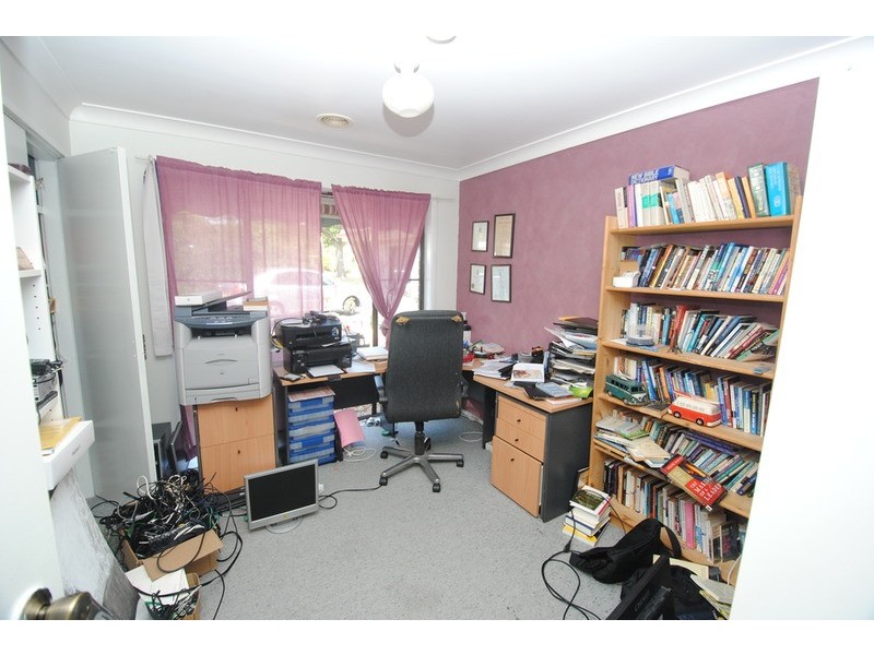 25 Fullagar Avenue, Lithgow NSW 2790