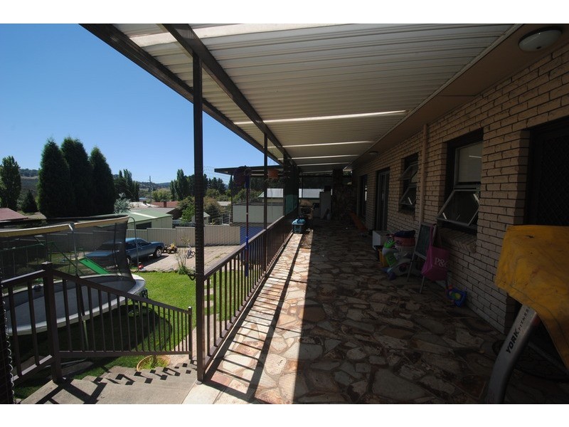 44 James Parade, Wallerawang NSW 2845