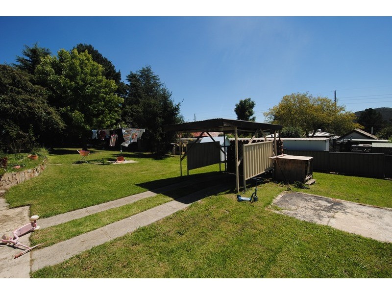 44 James Parade, Wallerawang NSW 2845