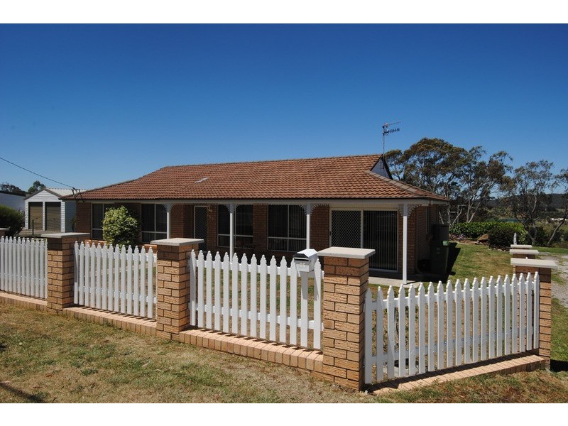 63 Ridge Street, Portland NSW 2847