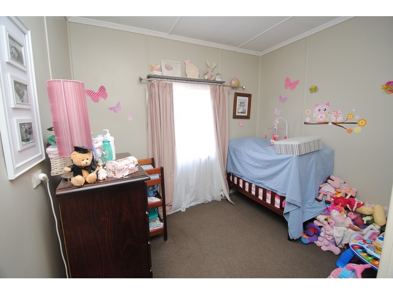 73 Rifle Parade, Lithgow NSW 2790
