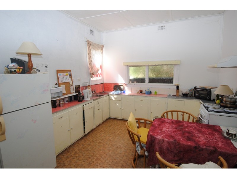 83 Cupro Street, Lithgow NSW 2790