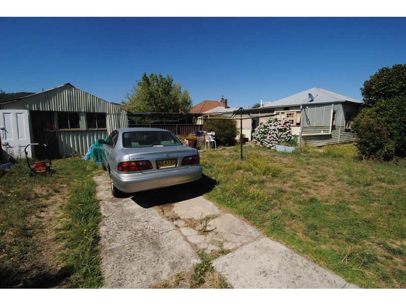 83 Cupro Street, Lithgow NSW 2790
