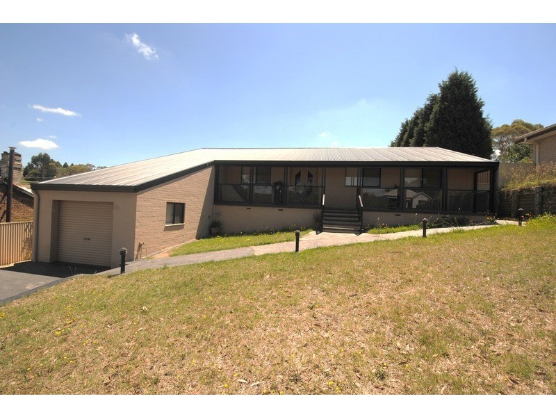 5 Jamison  Street, Portland NSW 2847