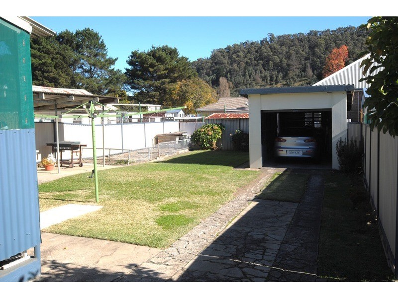 170 Inch Street, Lithgow NSW 2790