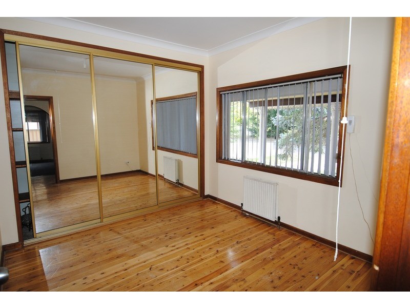 7 Enfield  Avenue, Lithgow NSW 2790