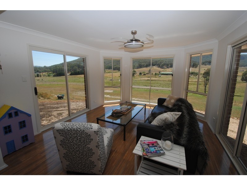 40 Dicker Drive, Little Hartley NSW 2790