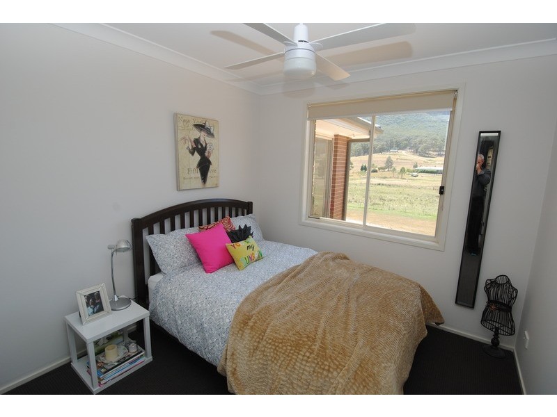 40 Dicker Drive, Little Hartley NSW 2790