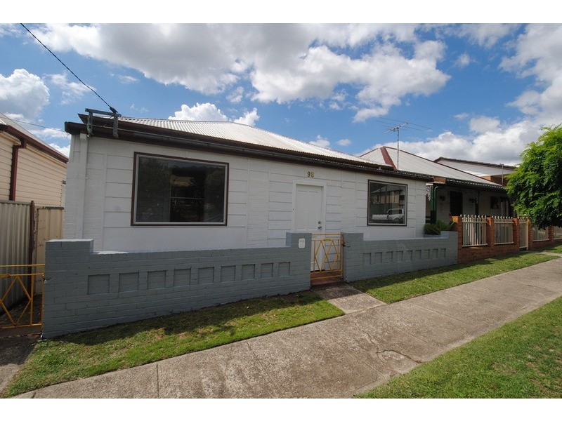 98 Mort  Street, Lithgow NSW 2790