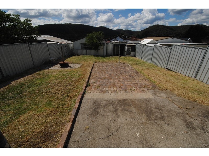 98 Mort  Street, Lithgow NSW 2790