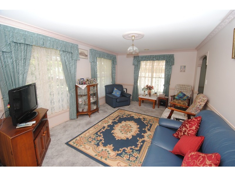 24 Robinia  Drive, Lithgow NSW 2790
