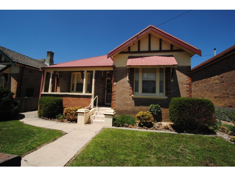 39 Laurence  Street, Lithgow NSW 2790