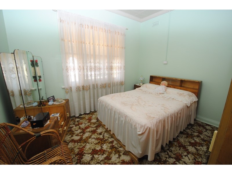 39 Laurence  Street, Lithgow NSW 2790