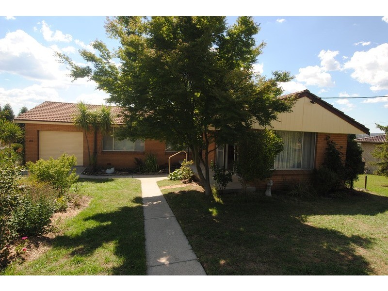 40 James Parade, Wallerawang NSW 2845