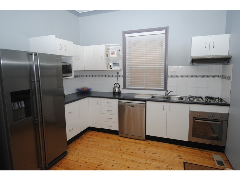 68 Calero Street, Lithgow NSW 2790