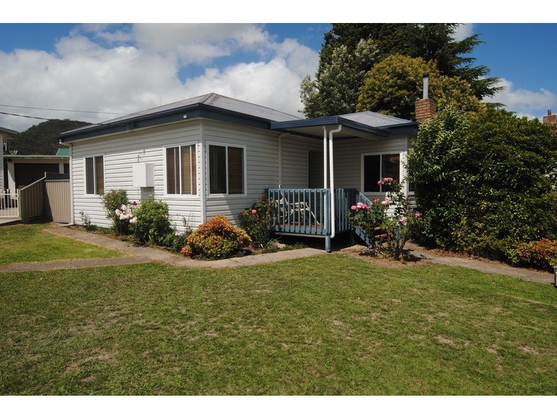 8 Bayonet Street, Lithgow NSW 2790