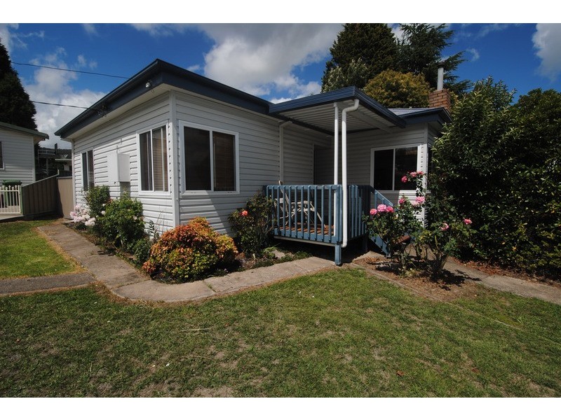 8 Bayonet Street, Lithgow NSW 2790