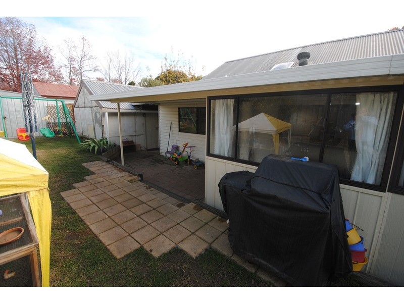 12 Amiens Street, Lithgow NSW 2790