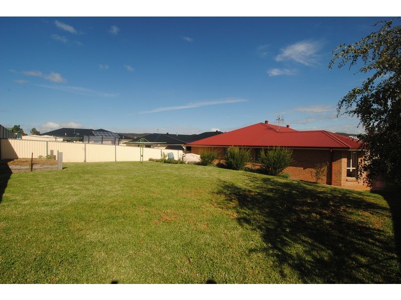 4 Fairview Drive, Lithgow NSW 2790