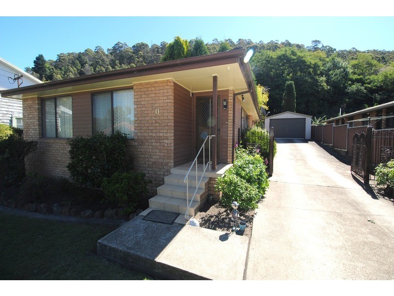50 Macauley  Street, Lithgow NSW 2790