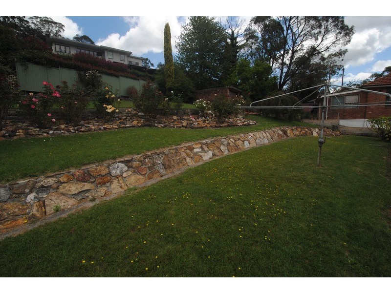 15 Birdwood  Street, Lithgow NSW 2790
