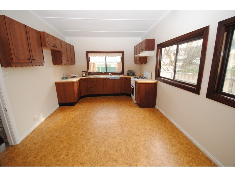 8 Spooner Street, Lithgow NSW 2790