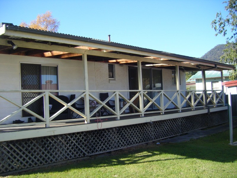 11 The Circle, Lithgow NSW 2790