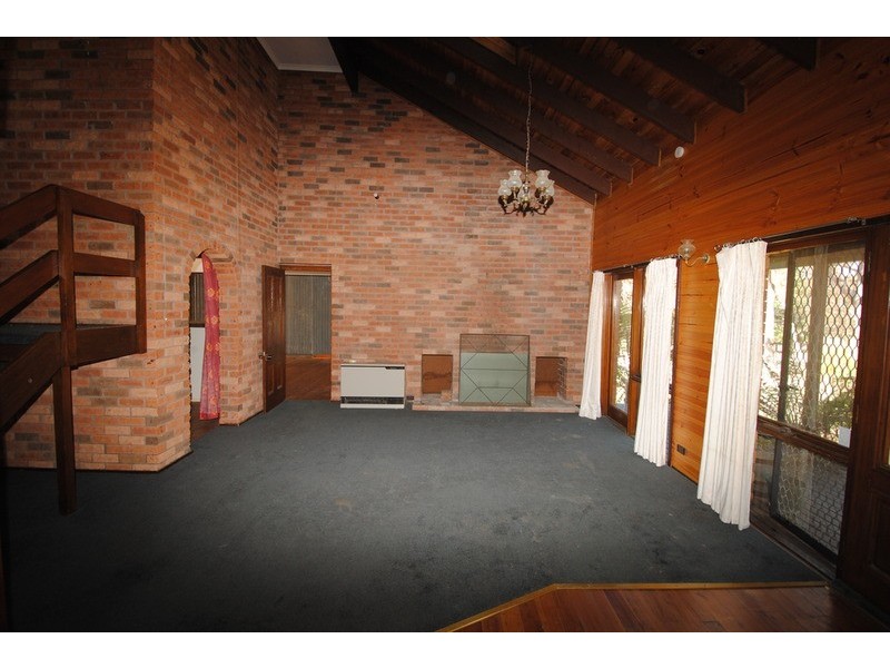 37 Kerma Crescent, Clarence NSW 2790