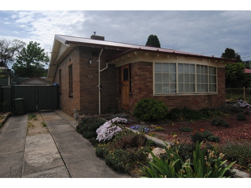12 Rabaul Street, Lithgow NSW 2790