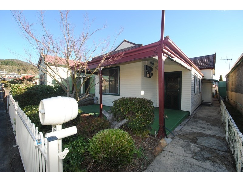 40 Calero Street, Lithgow NSW 2790