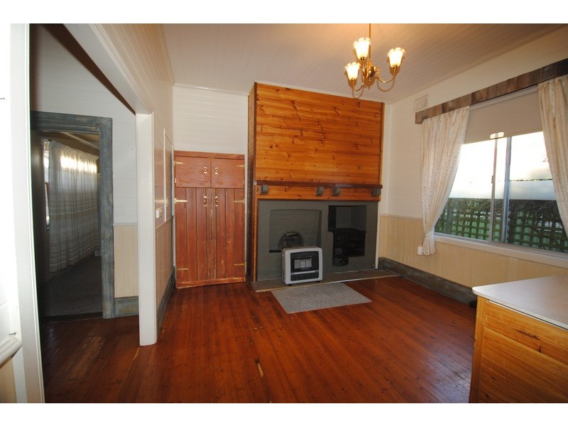 40 Calero Street, Lithgow NSW 2790