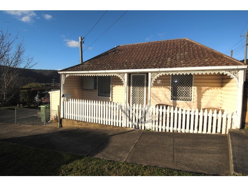74 Mort  Street, Lithgow NSW 2790