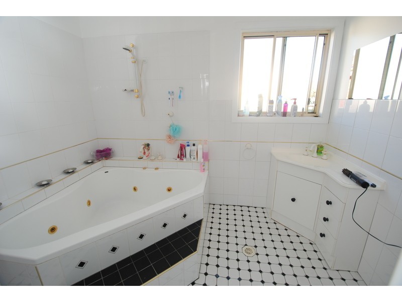 22 Academy Street, Lithgow NSW 2790