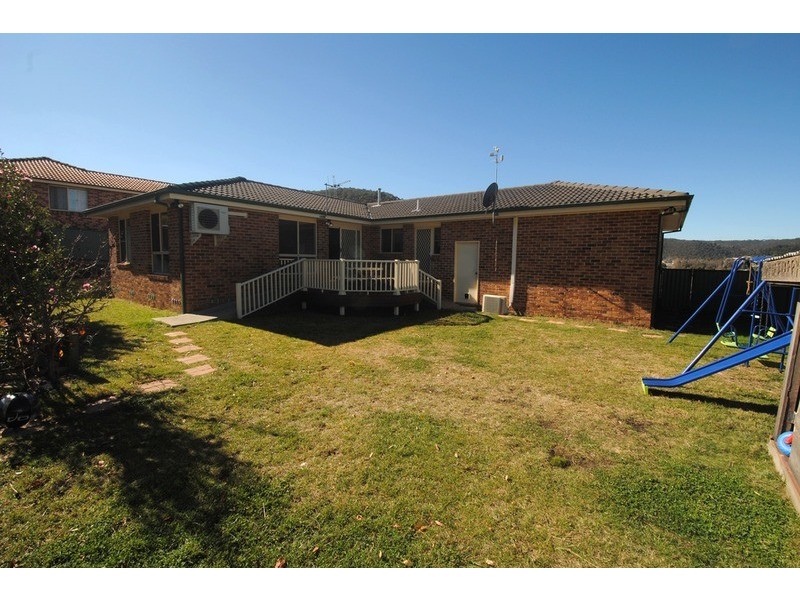 11 Wilton  Close, Lithgow NSW 2790