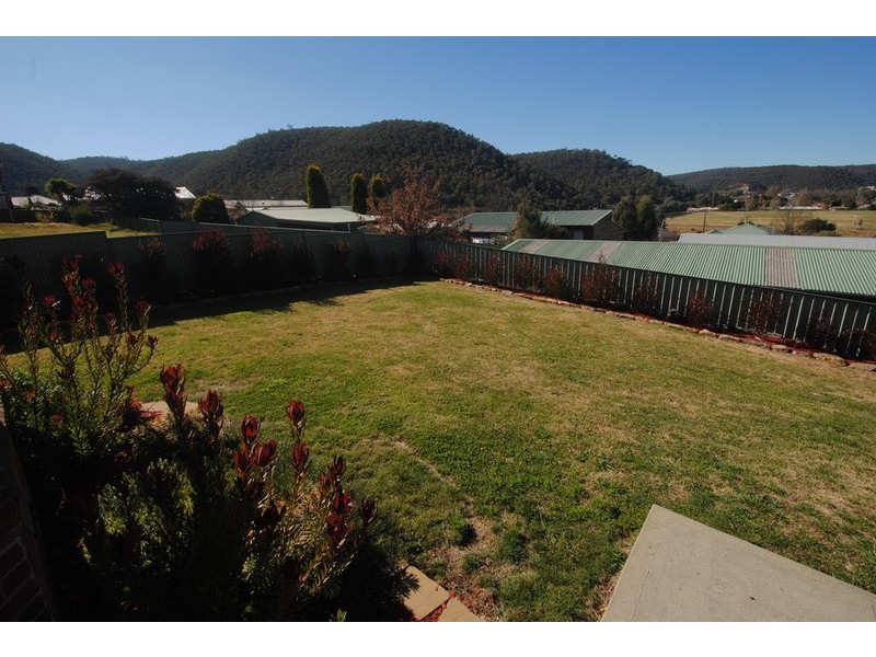 11 Wilton  Close, Lithgow NSW 2790